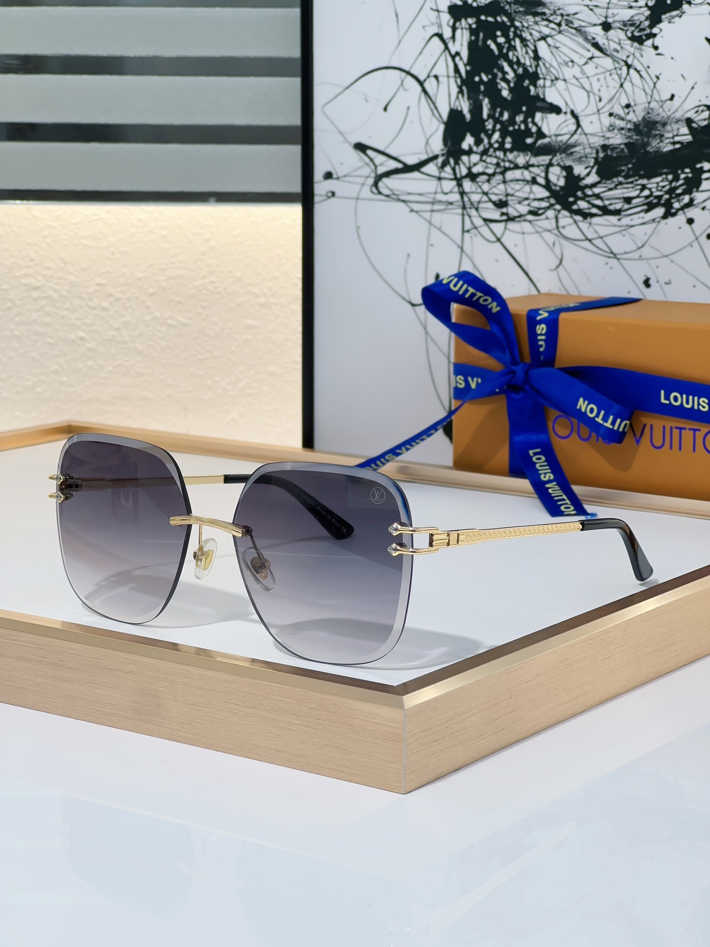 Louis Vuitton LV Sunglasses