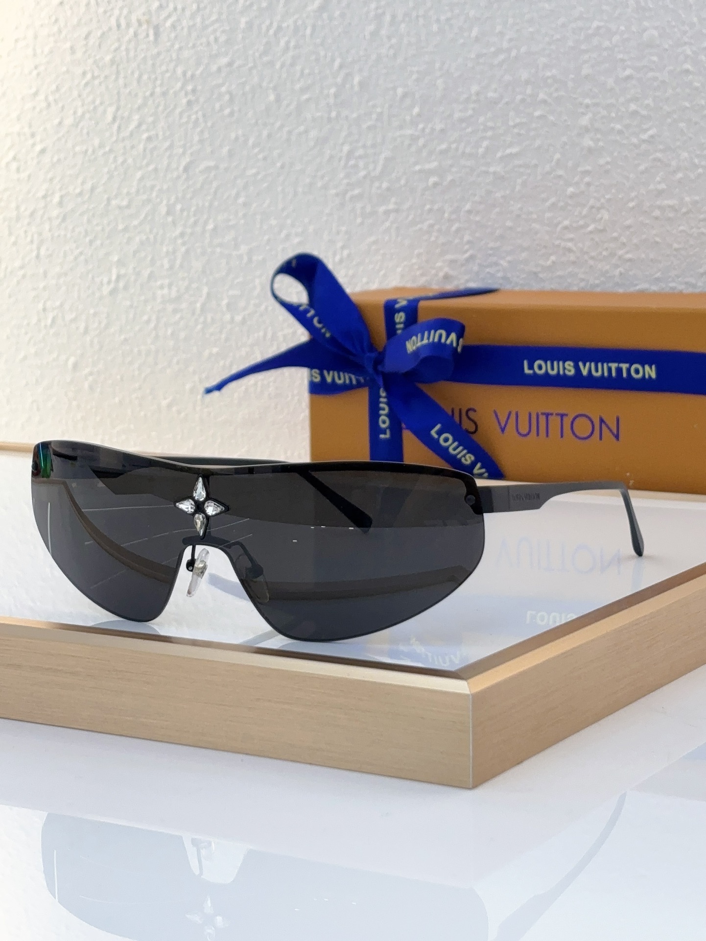 Louis Vuitton LV Sunglasses