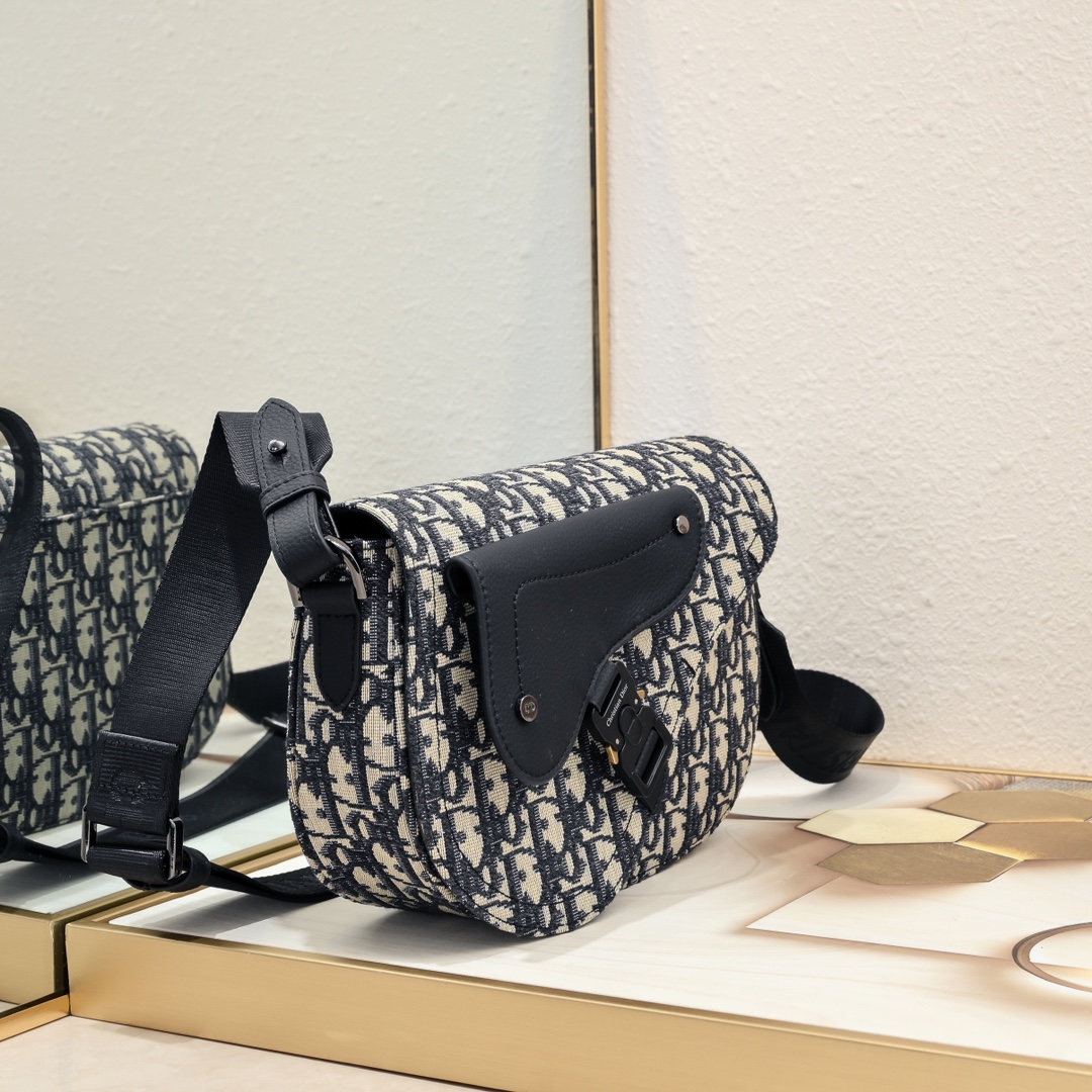 Dior Saddle Messenger Bag Oblique Shoulder Bag Handbag