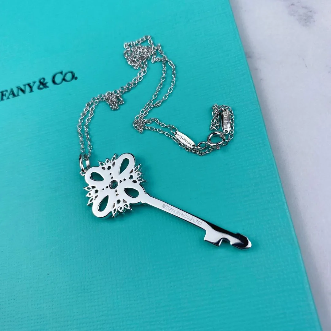 New Style Tiffany Victoria Key Pendant White Gold Diamonds Necklace For Ladies Silver/ Yellow Gold