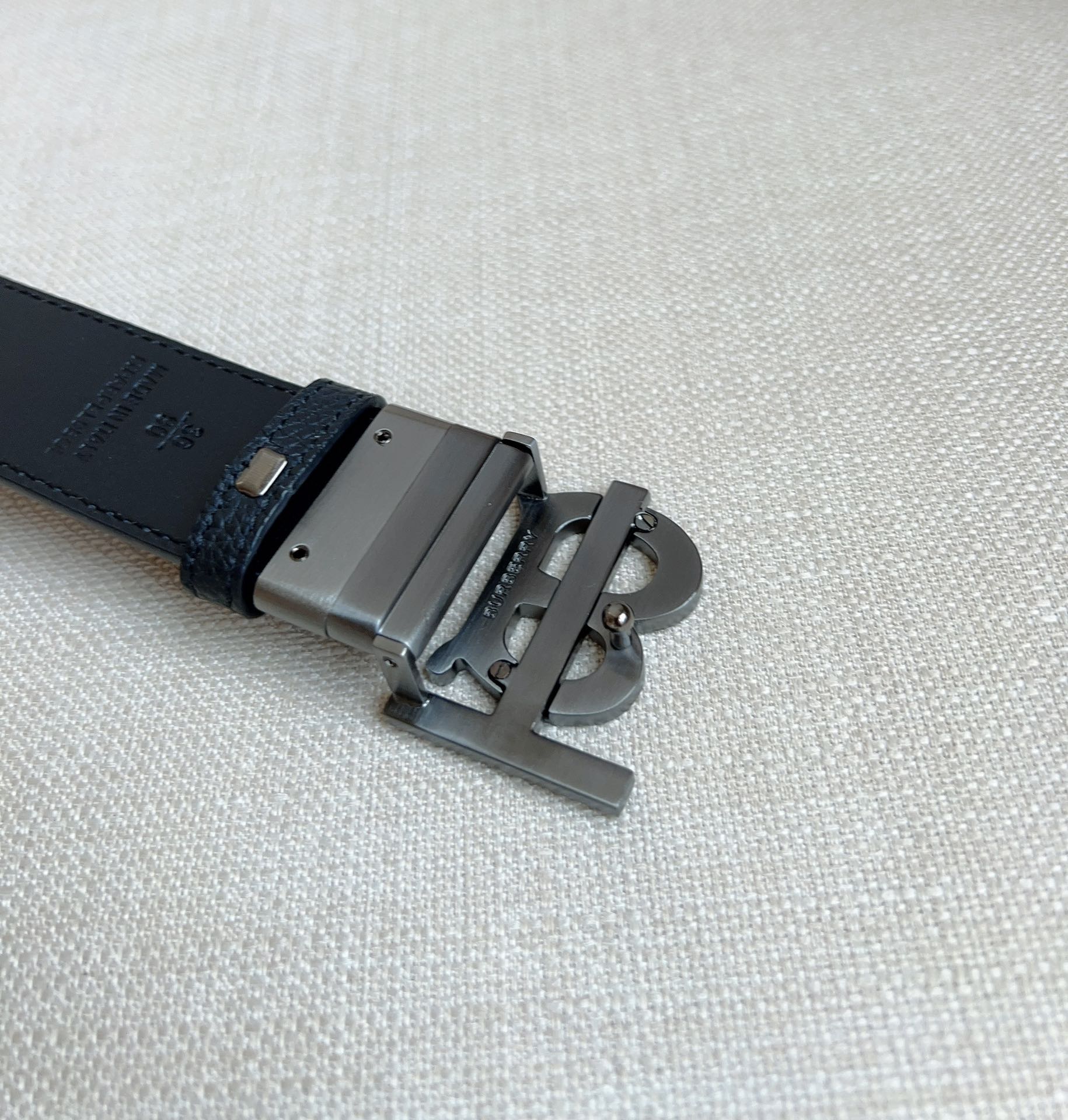 Burberry Leather Belts 1:1 Mirror Version