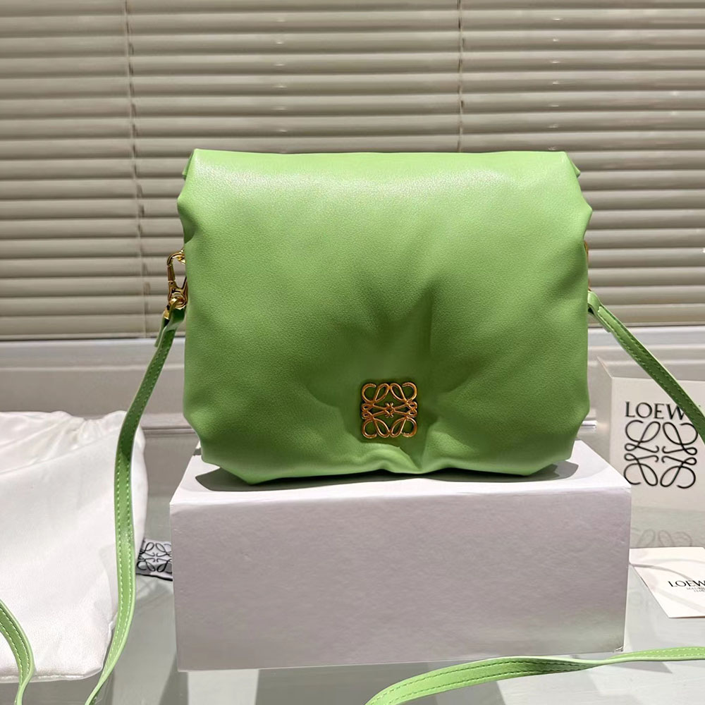 Loewe Goya Soft Leather Bag Shoulder Bag (Replica)