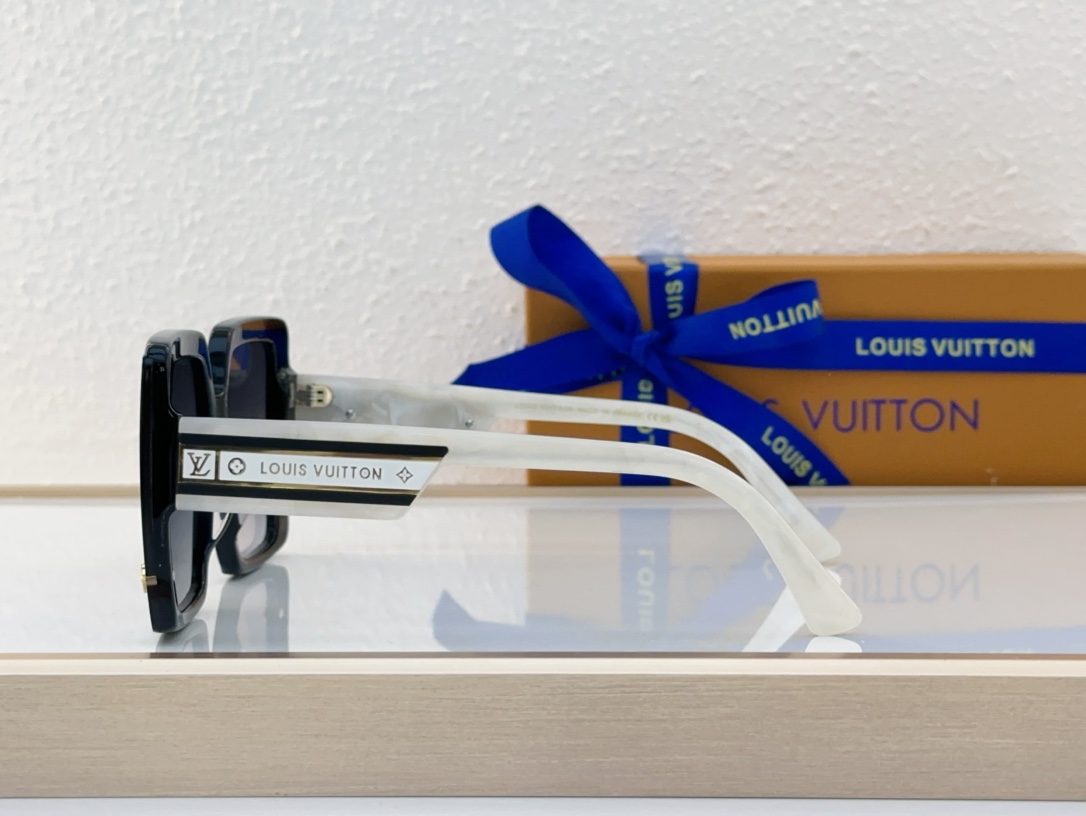 Louis Vuitton LV Sunglasses