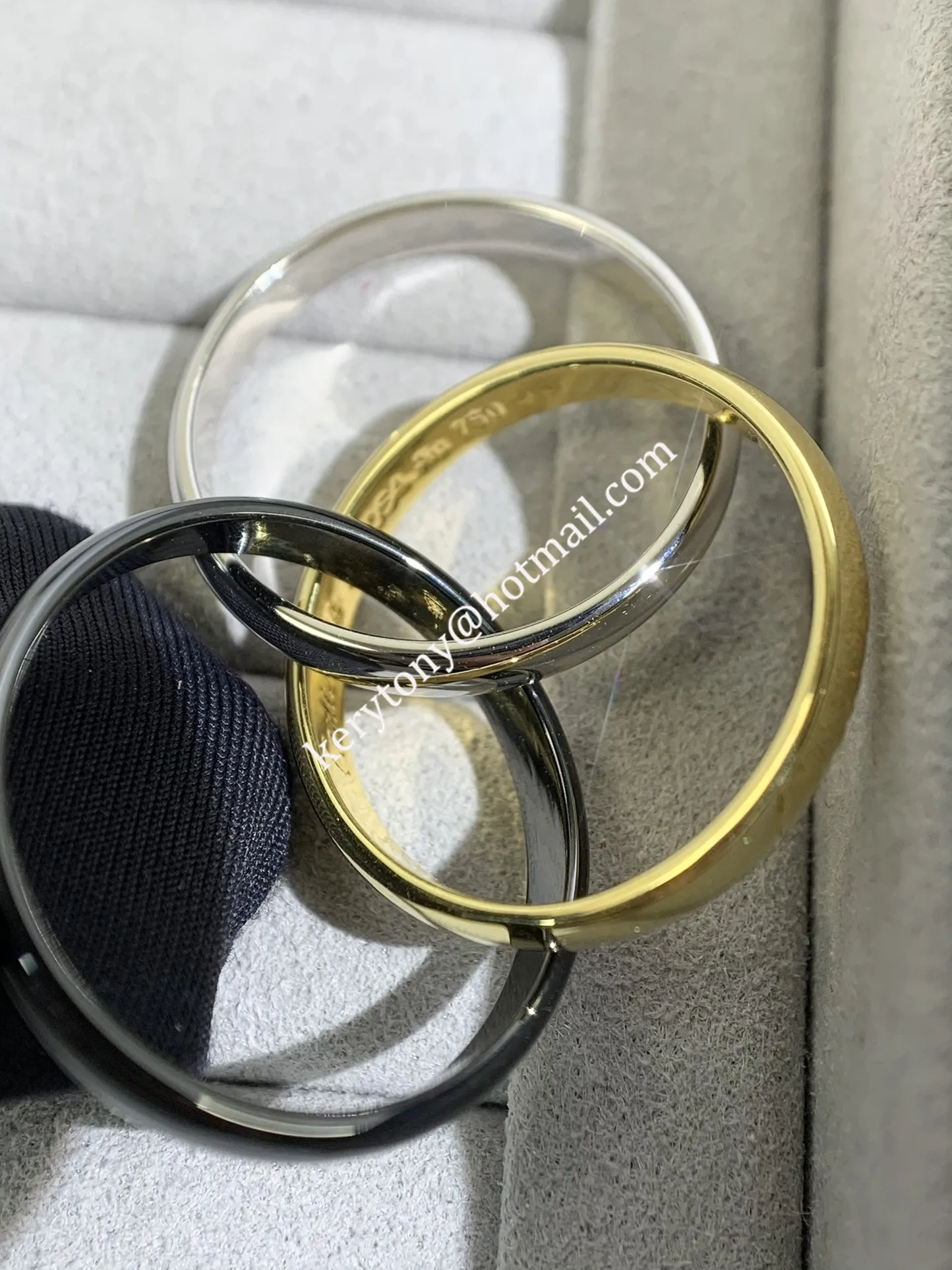 Replica Cartier Trinity Ring White Gold/Yellow Gold with Black Classic Ceramic For Womens Replica