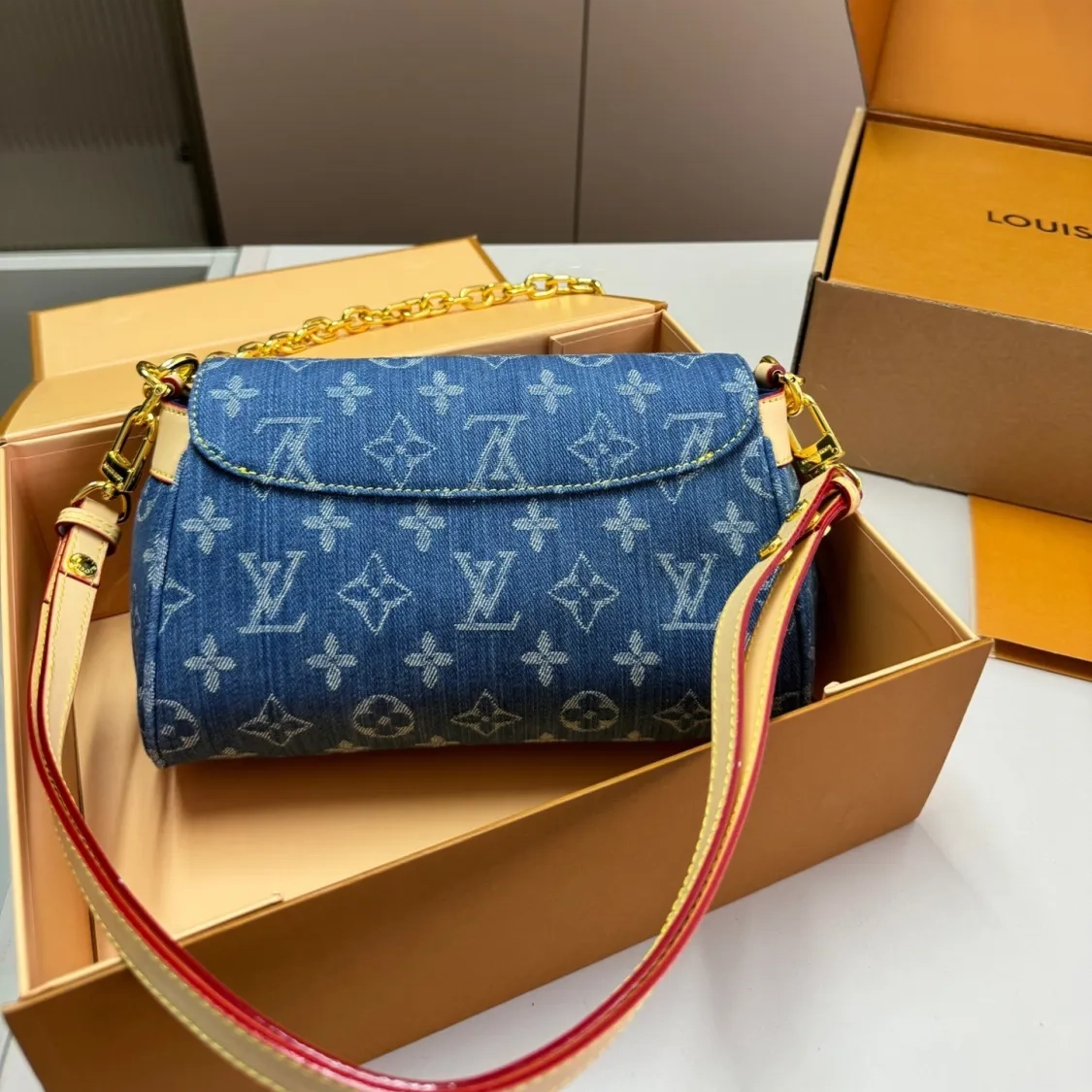 Louis Vuitton LV Denim Favorite Shoulder Bag Handbag (Replica)
