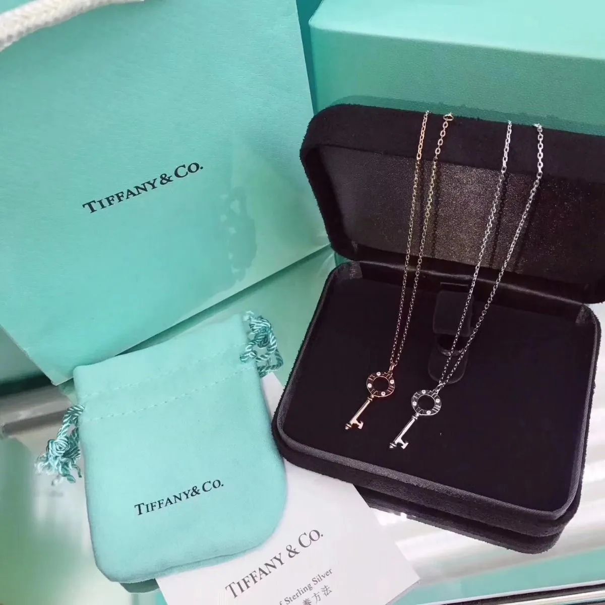 Tiffany Atlas Pierced Key Inlaid Crystals Pendant Necklace Hot Selling Jewellery Online GRP09023