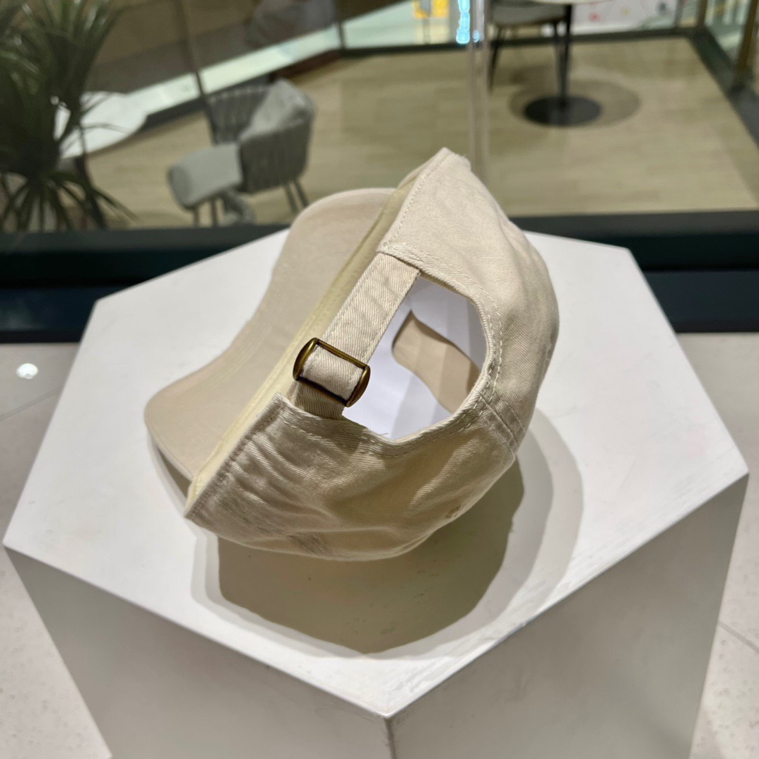 Chanel Hats(Replica)