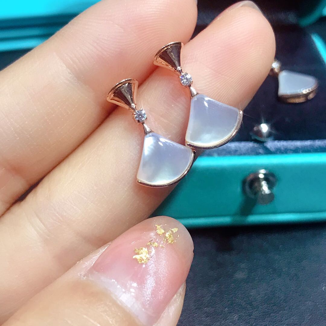 Bvlgari DIVAS' DREAM EARRINGS