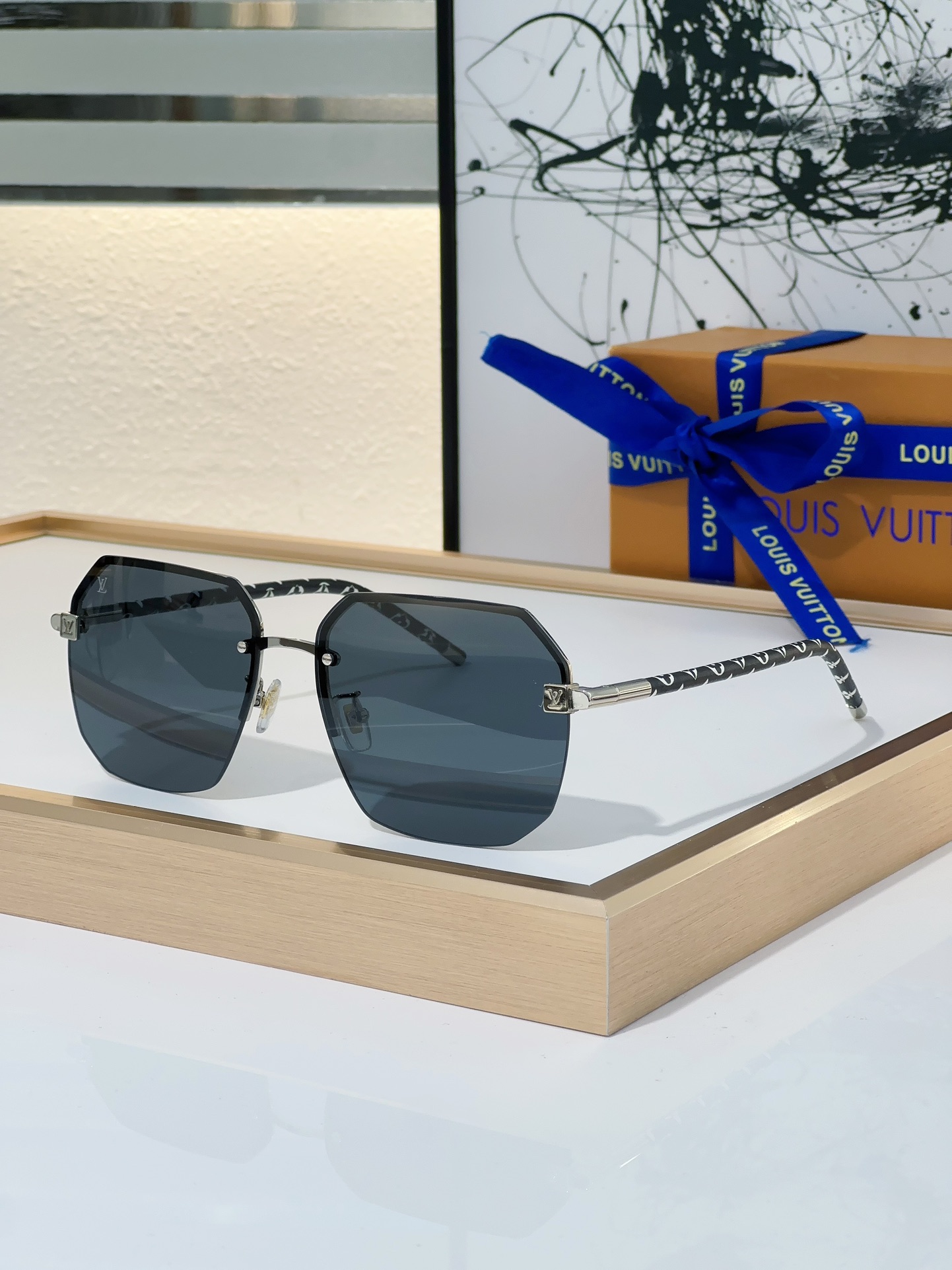 Louis Vuitton LV Sunglasses