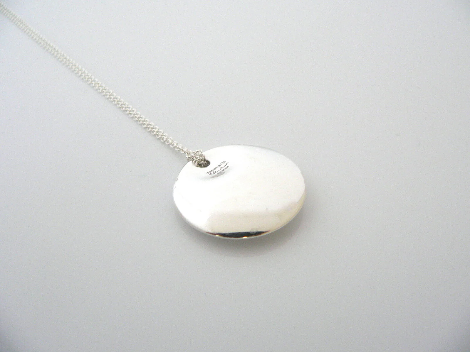 Tiffany & Co Peretti Disc Necklace Circle Round Pendant Charm Gift Love 17 Inch