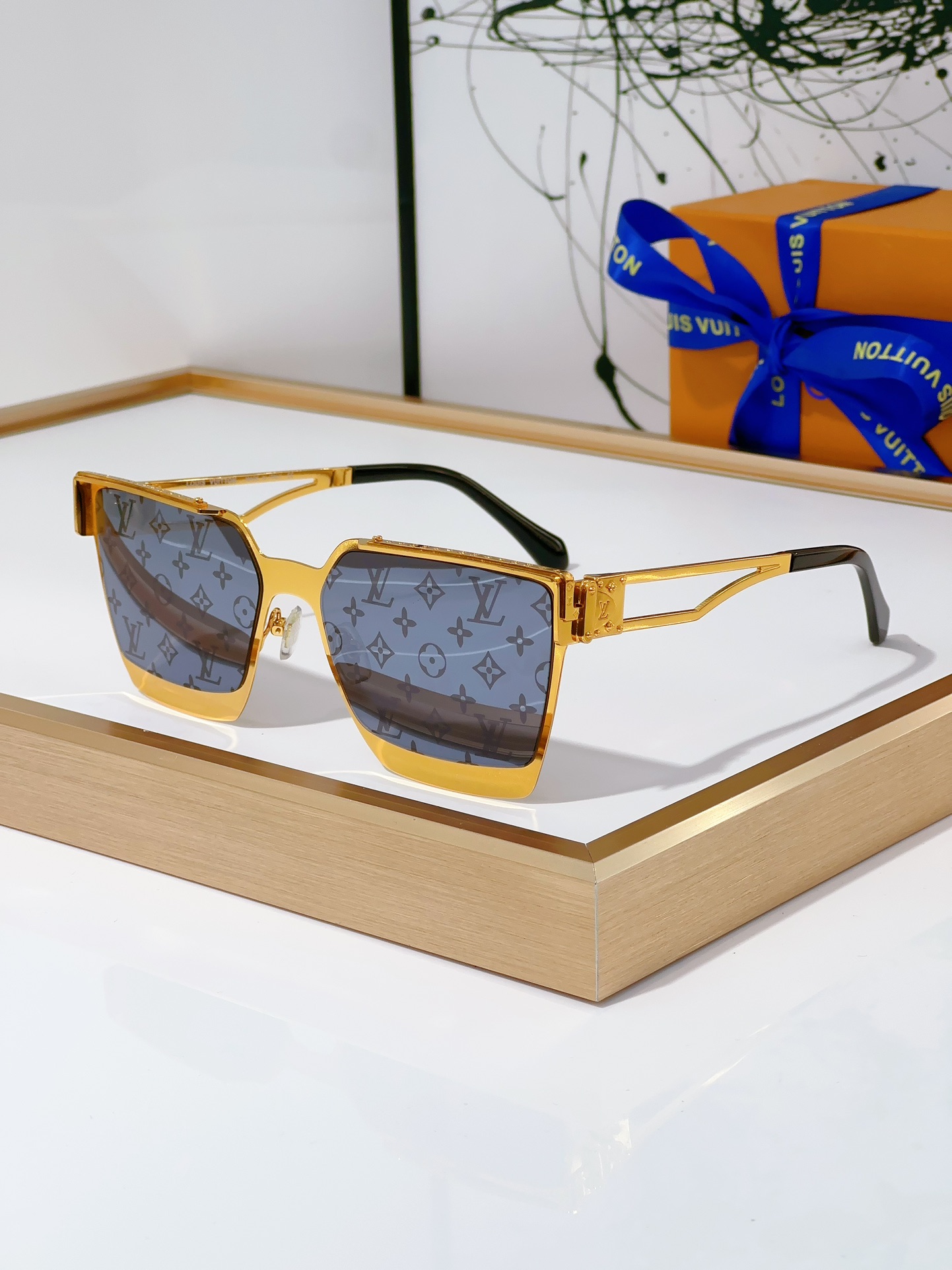 Louis Vuitton LV Sunglasses