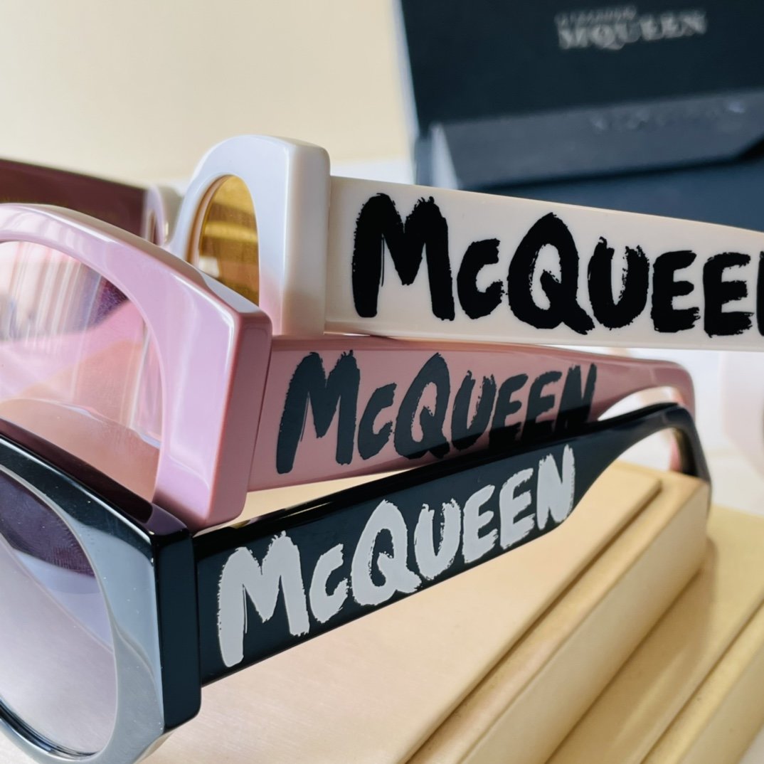 Alexander McQueen Sunglasses