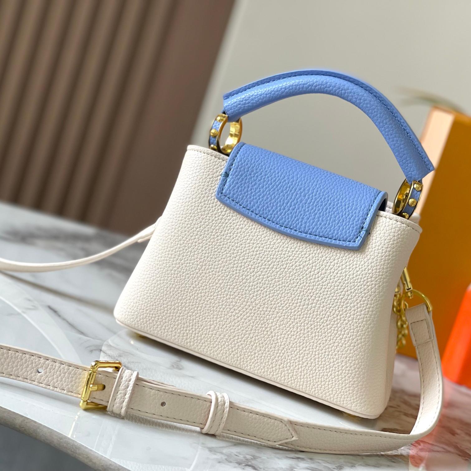 Louis Vuitton LV Capucines Love lock Chain Shoulder Bag M23950  (Replica)