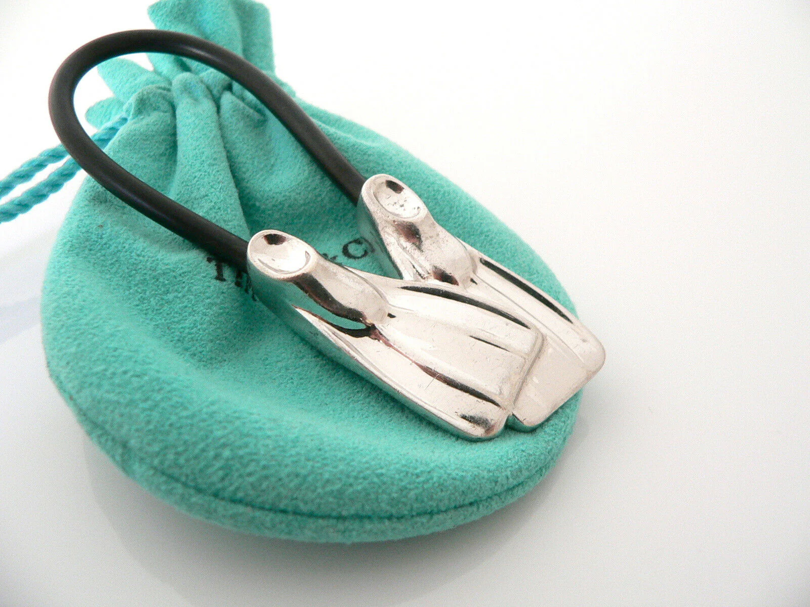 Tiffany & Co Silver Scuba Flipper Fins Black Rubber Key Ring Chain Keychain Gift