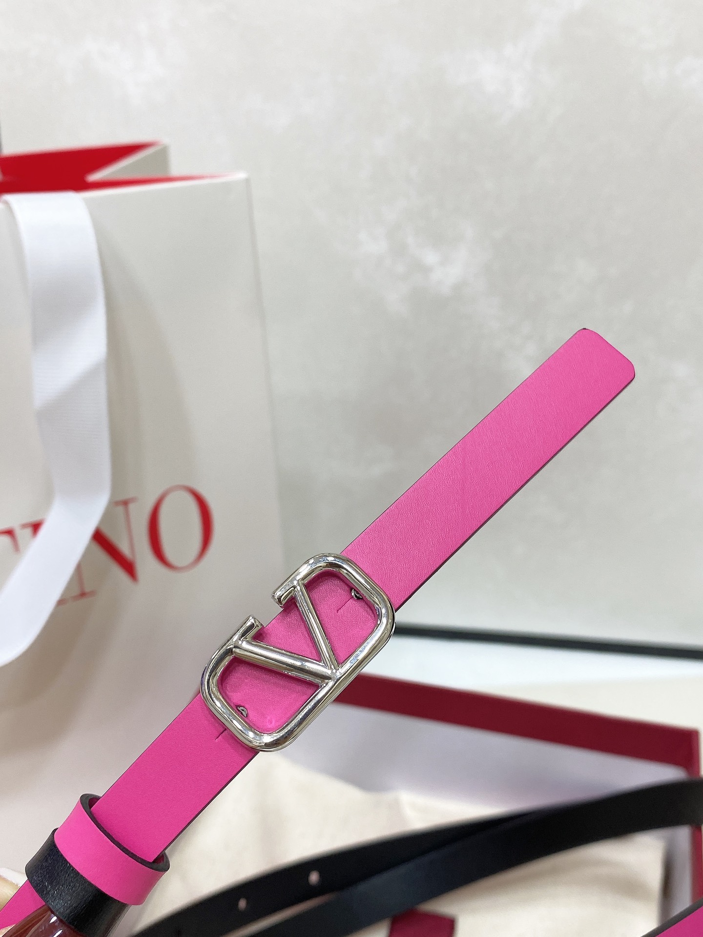 Valentino Leather Belts 1:1 Mirror Version