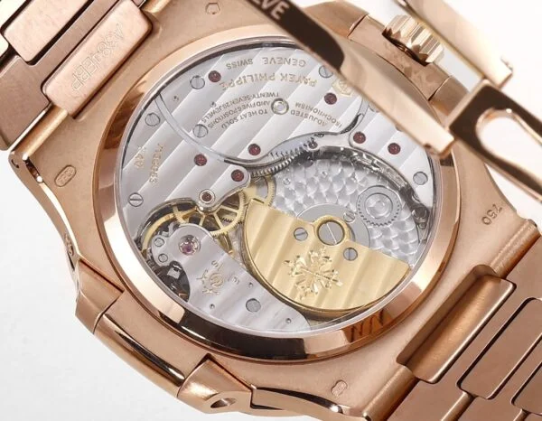 Nautilus 5712/1R-001 Moon phases 40 mm,Rose gold