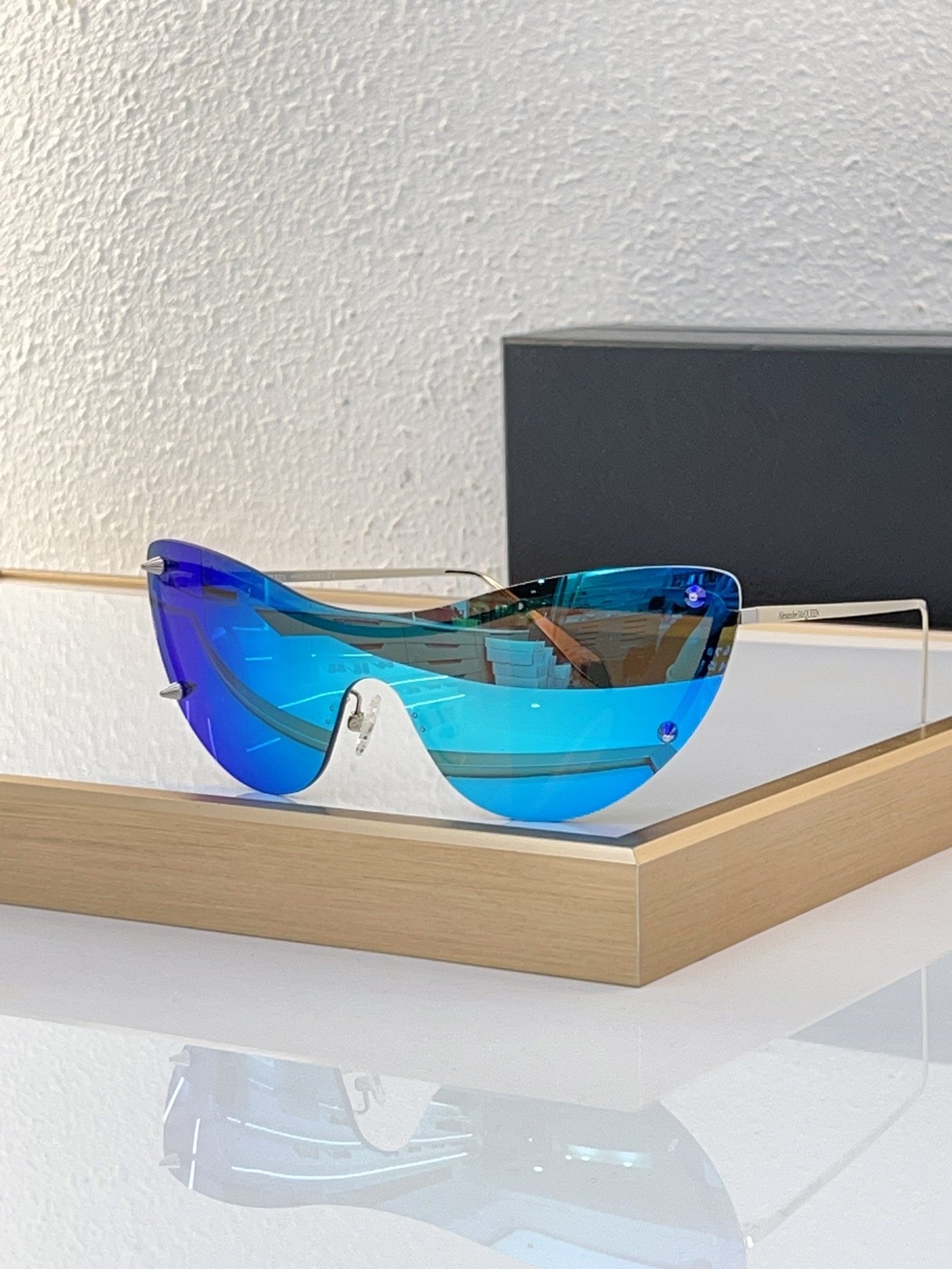 Alexander McQueen Sunglasses