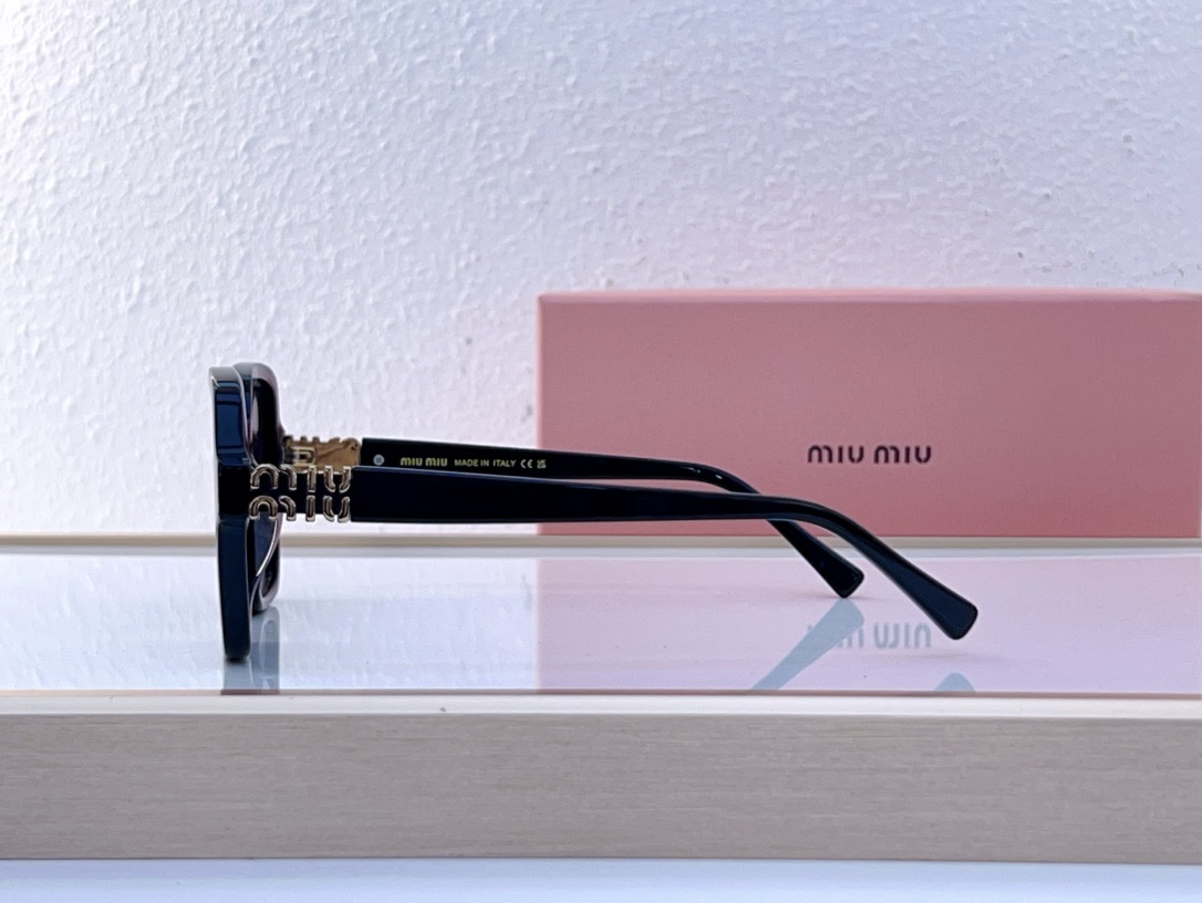 MiuMiu Sunglasses