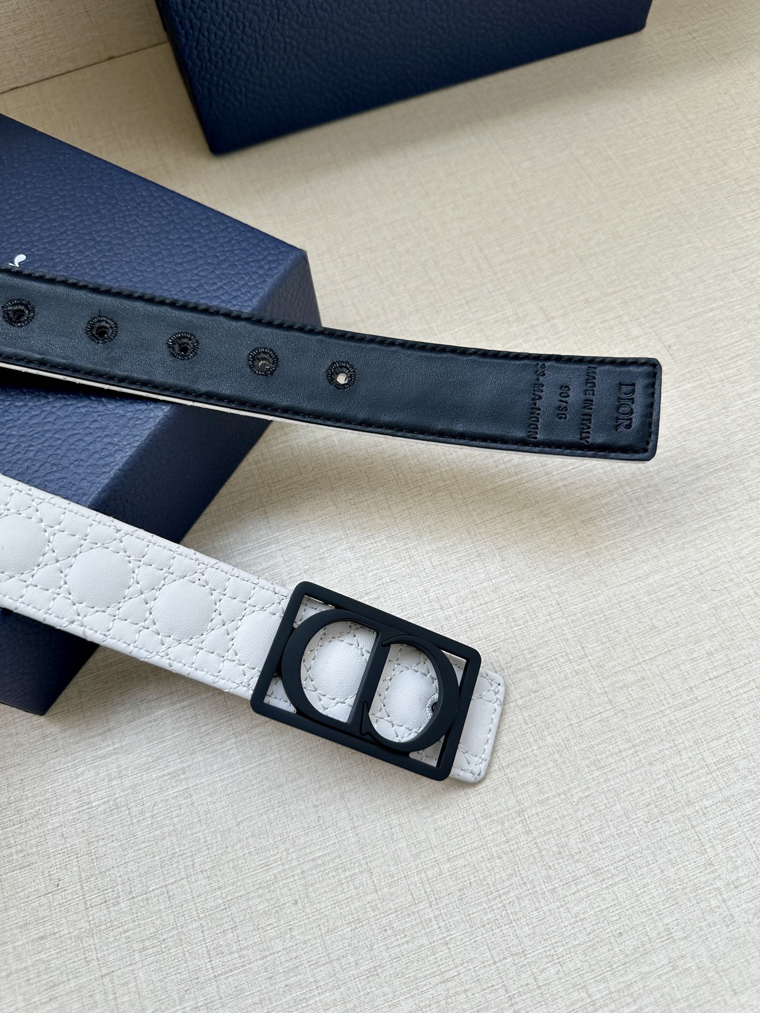 Dior Leather Belts 1:1 Mirror Version