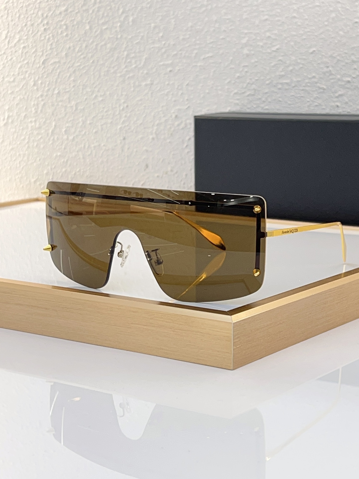 Alexander McQueen Sunglasses