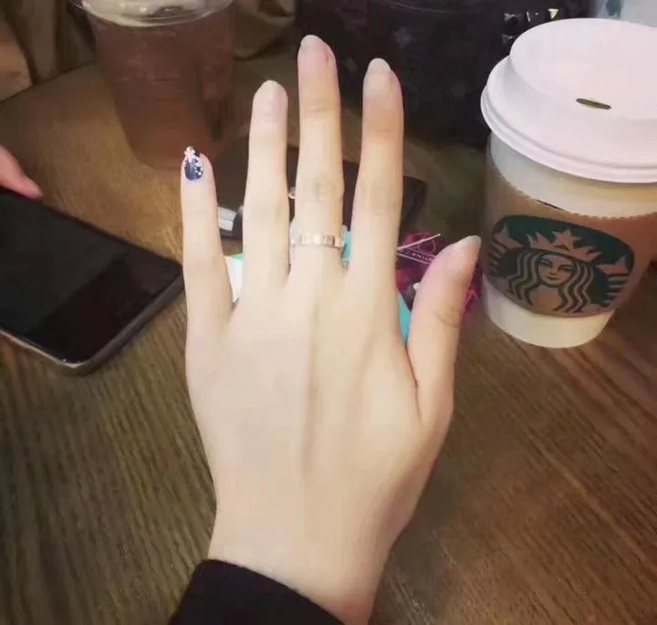 Tiffany Atlas Narrow 925 Silver Ring Lady Hollow-Out Replica 2021 GRP08615