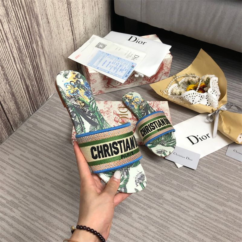 Dior DWAY Slide Slipper Sandals (Replica)