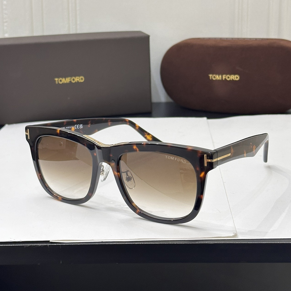 Tom Ford Gradient Clear Sunglasses Top Quality（Replica）