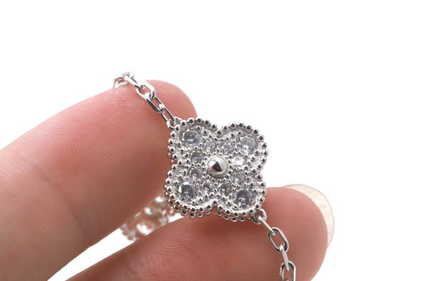 Van Cleef Bracelet Dupe, Sliver& Full Diamonds Clover