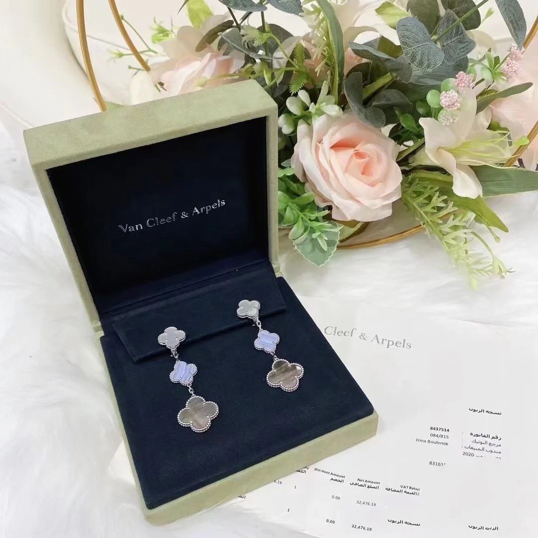 Van Cleef & Arpels Magic Alhambra earrings, 3 motifs