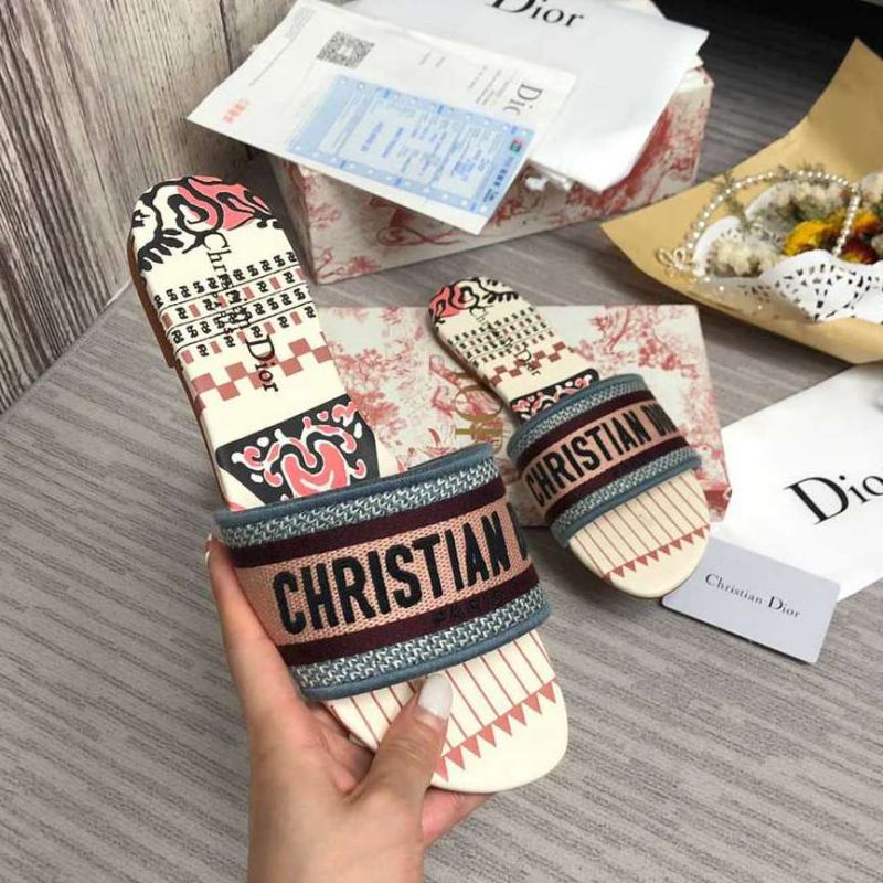 Dior DWAY Slide Slipper Sandals (Replica)