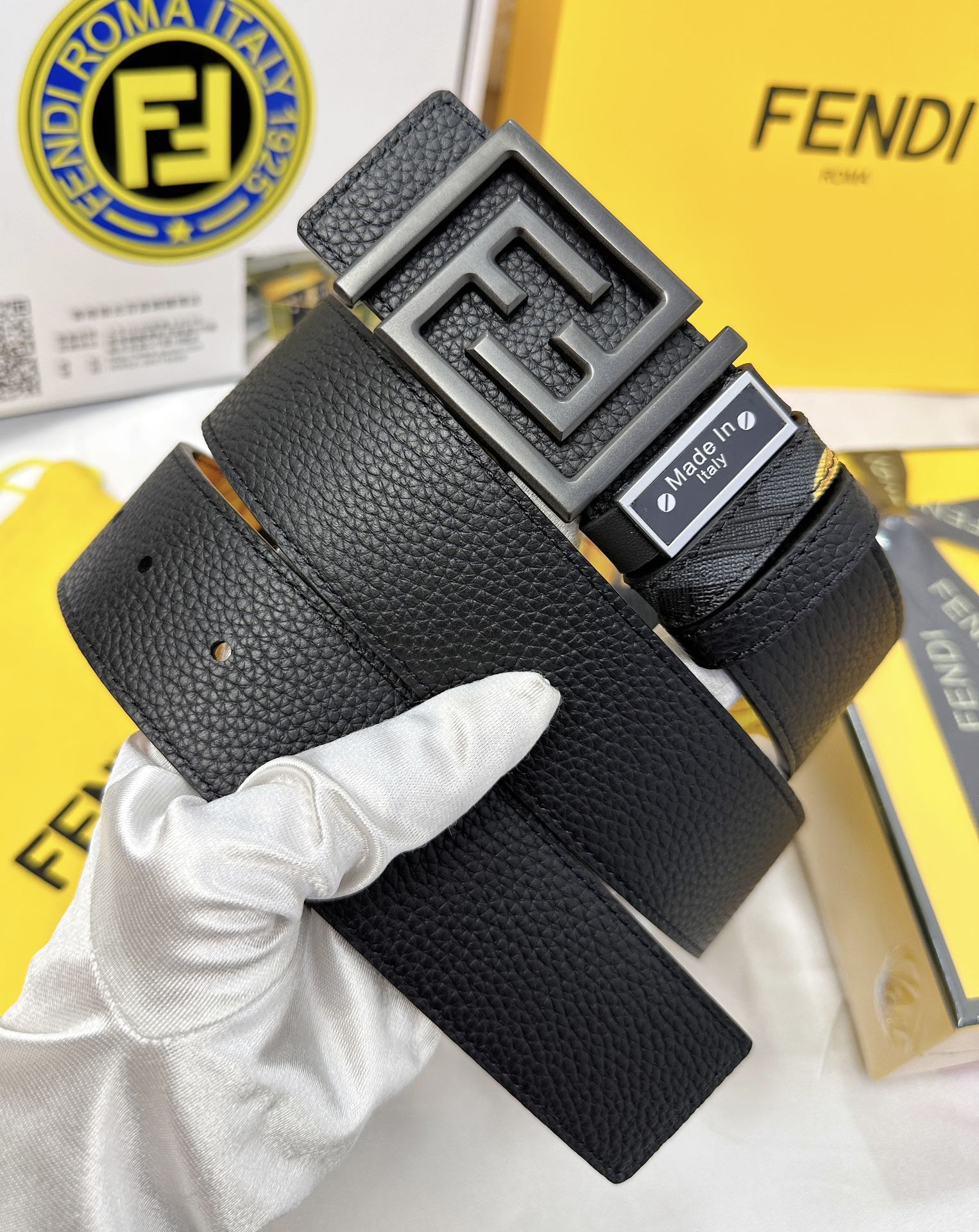 Fendi Leather Belts 1:1 Mirror Version