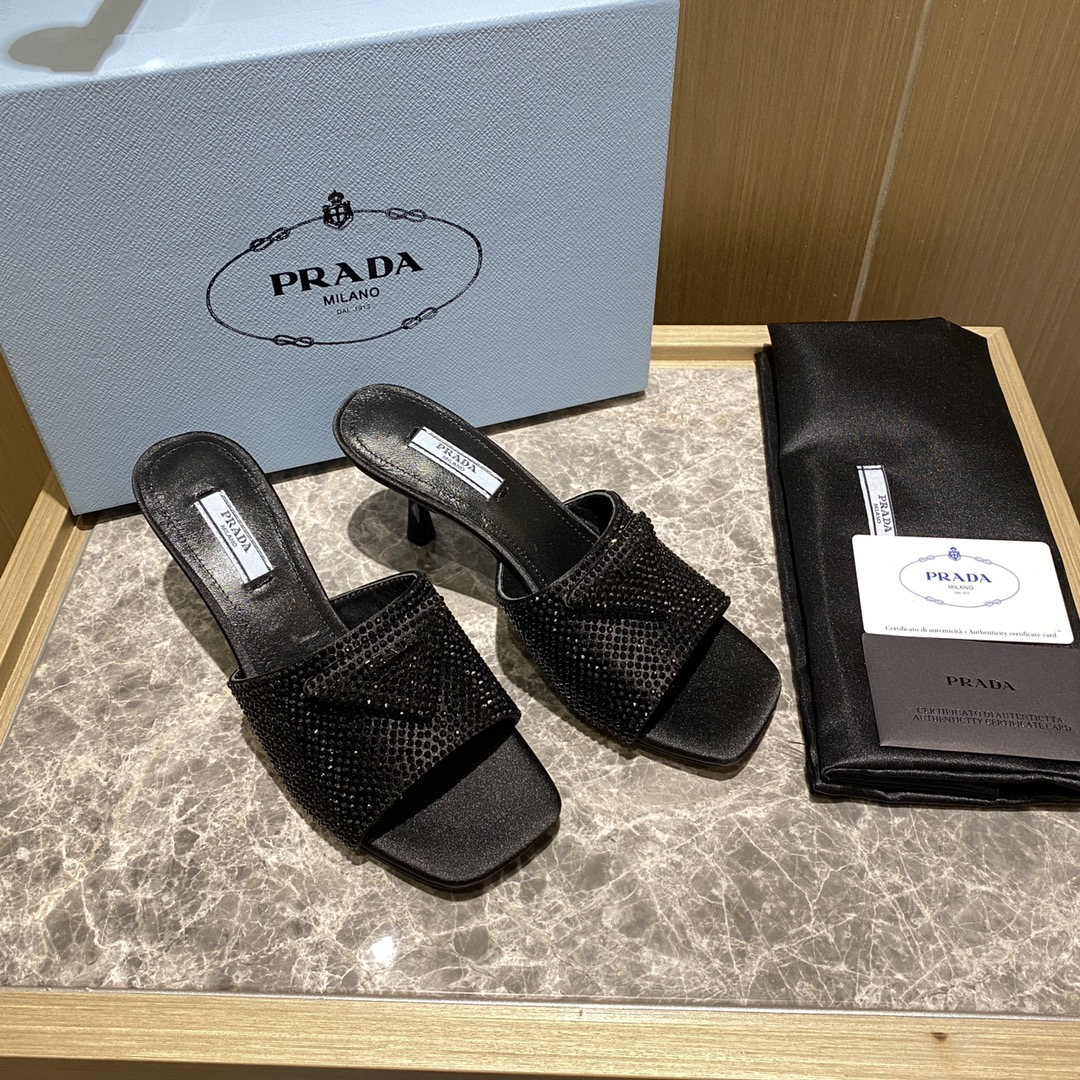 Prada  Crystal Silk  Slipsole Fashion Flip-flops  Sandals Slide (Replica)