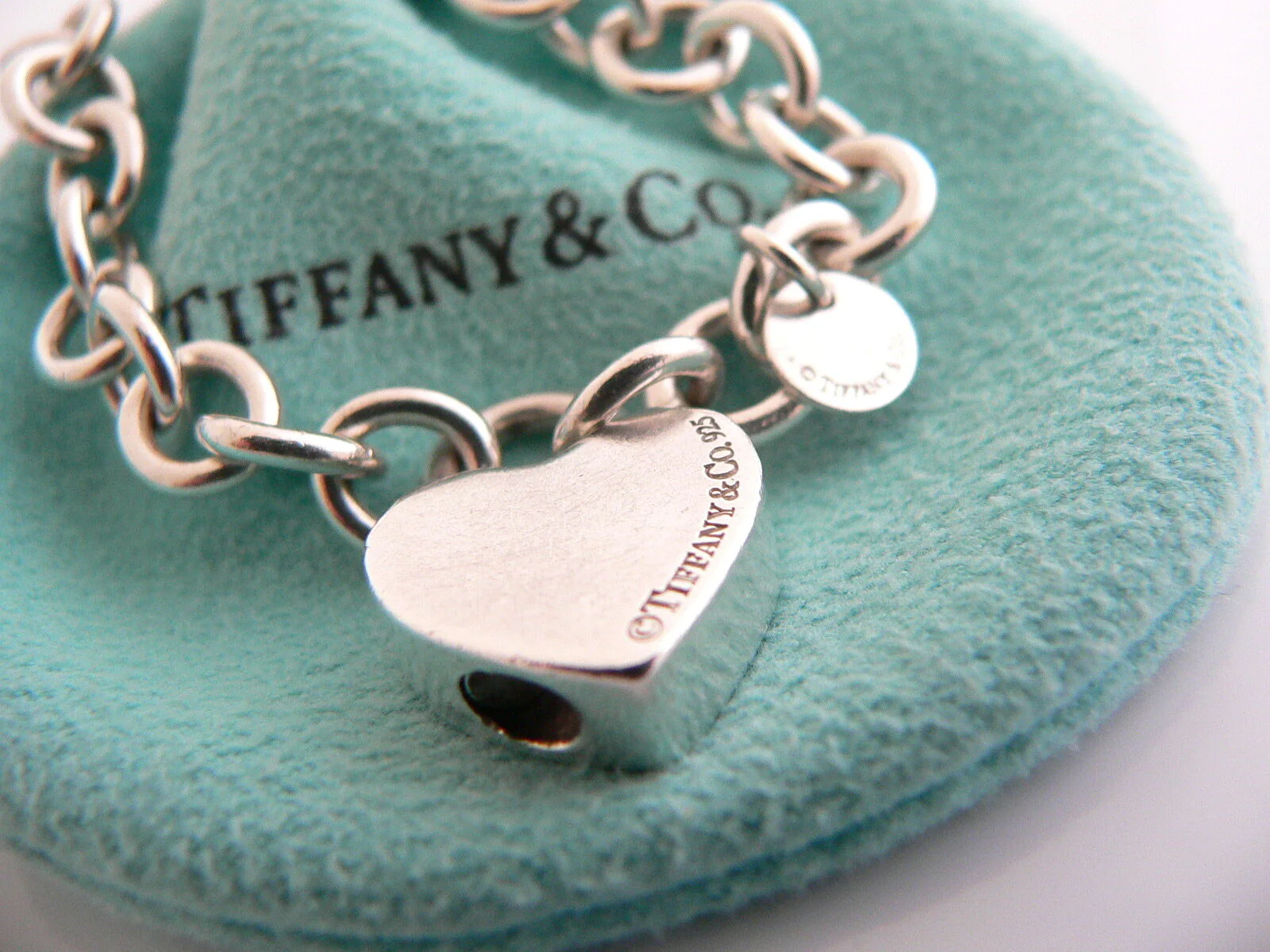 Tiffany & Co Silver Mom Heart Padlock Charm Bracelet Open Links Gift Pouch Love