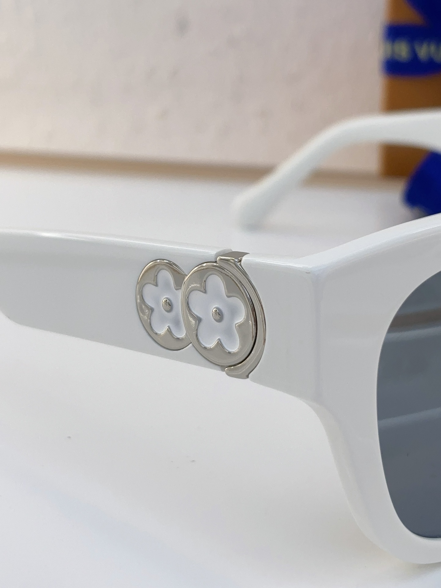 Louis Vuitton LV Sunglasses