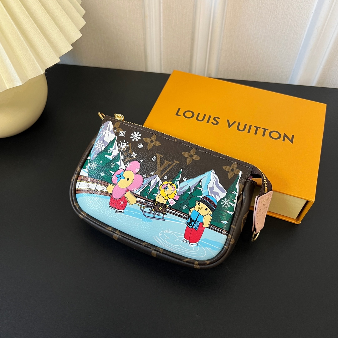 Louis Vuitton Multi Pochette Accessories Mini Bag Purse