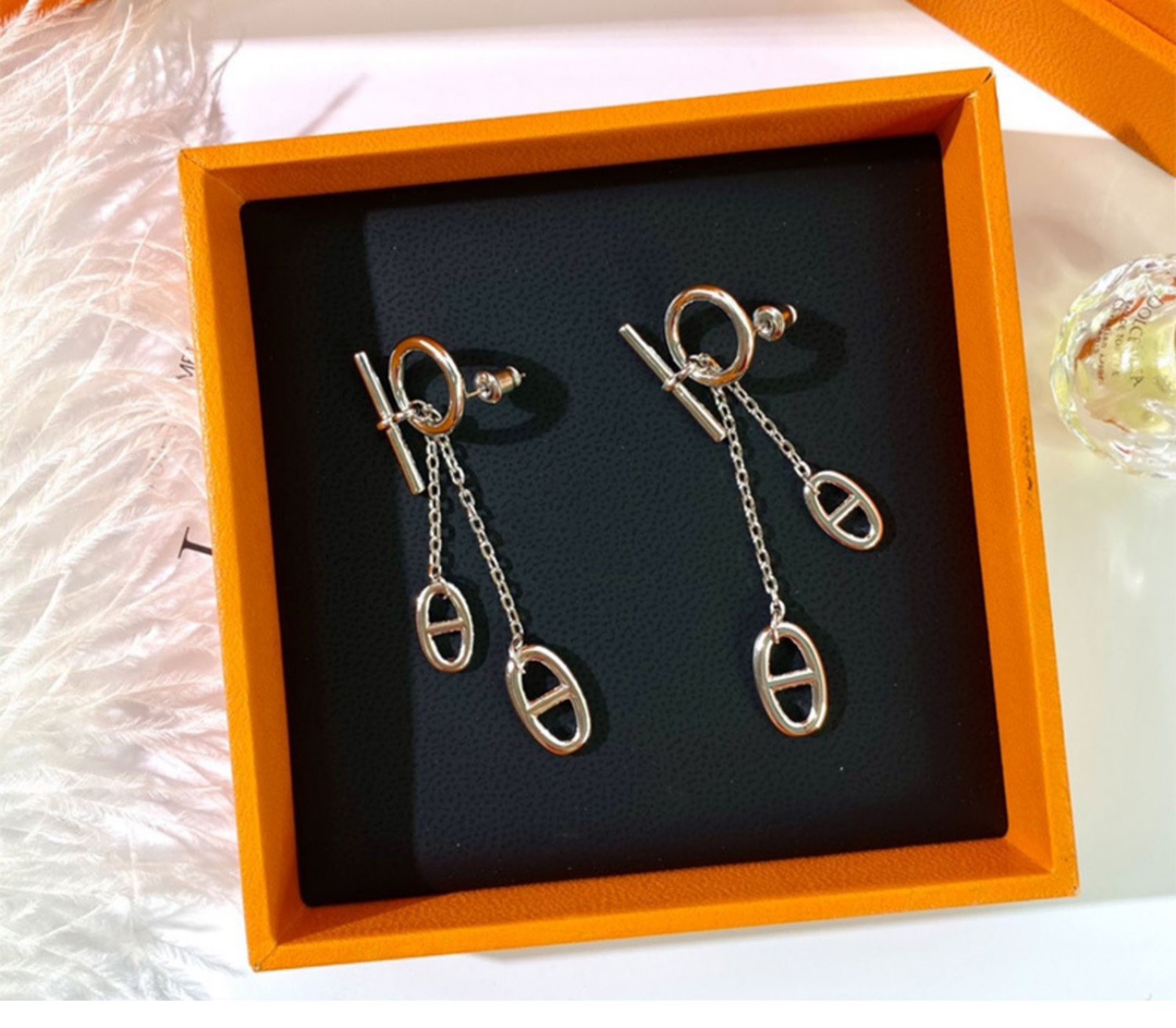 Hermes Pig Nose Tassel Earrings