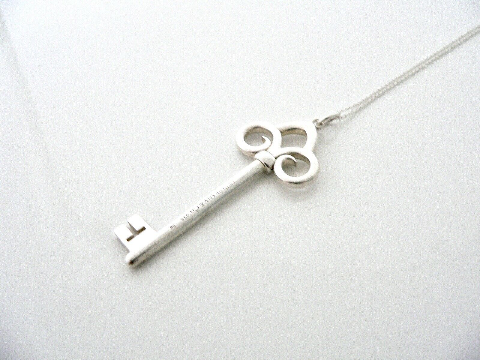 Tiffany Co Silver Fleur De Lis Key Necklace Pendant Charm 18 In Chain Gift Love
