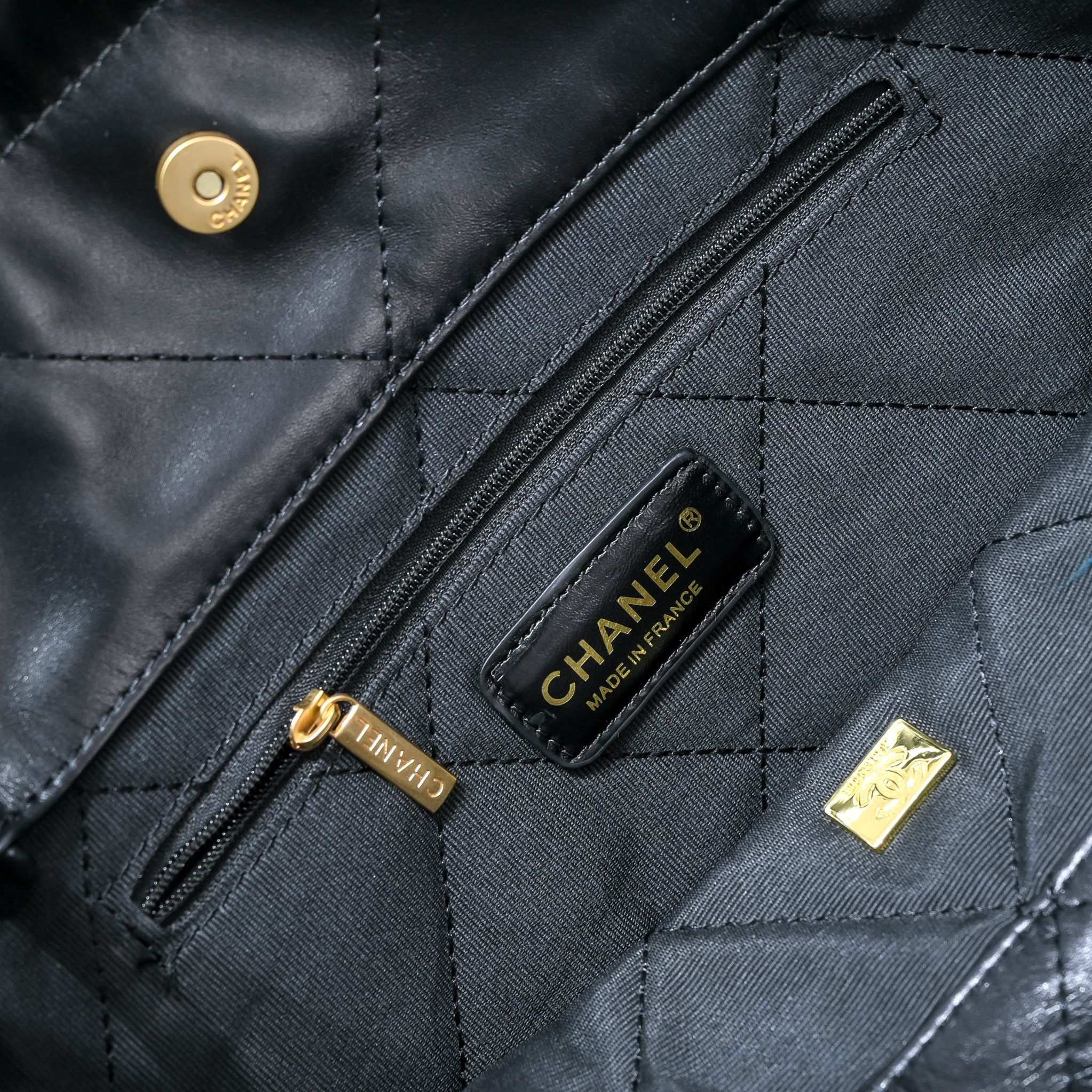 Chanel 22 Bag Pearl Bag Shoulder Bag Handbag