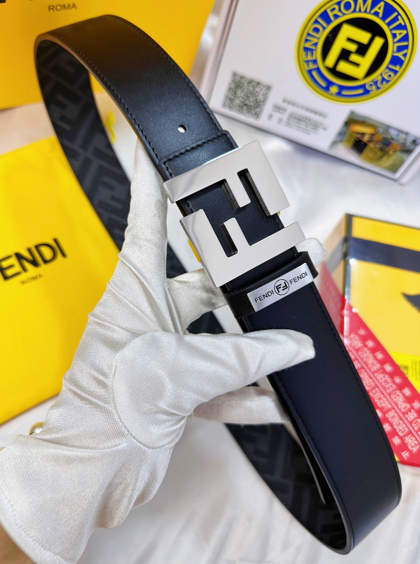 Fendi Leather Belts 1:1 Mirror Version