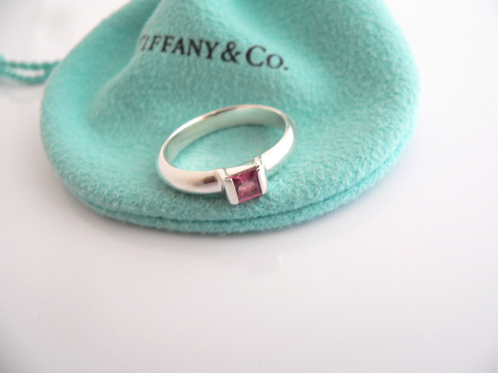 Tiffany & Co Silver Pink Tourmaline Ring Gemstone Band Sz 7.25 Gift Pouch Love