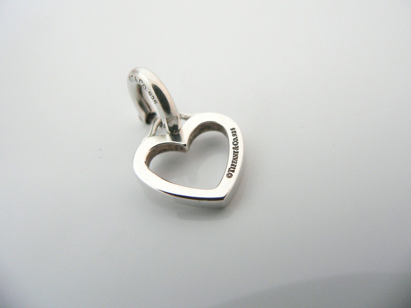 Tiffany & Co Silver Heart Love Circle Clasp 4 Necklace Bracelet Classic Gift