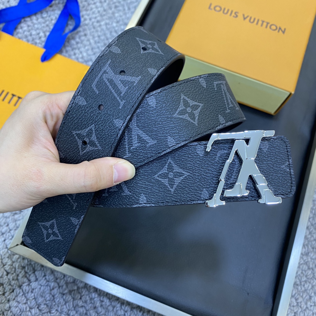 Louis Vuitton LV Leather Belts 1:1 Mirror Version