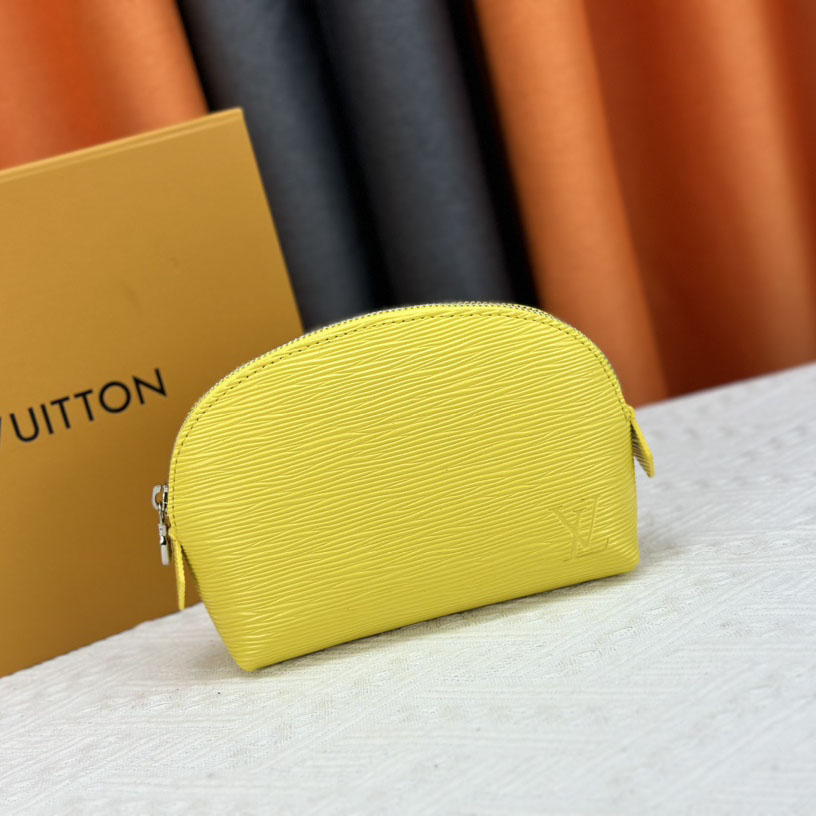 Louis Vuitton LV  Cosmetics Bag Pouch Toiletry Bag Leather Handbag  (Replica)