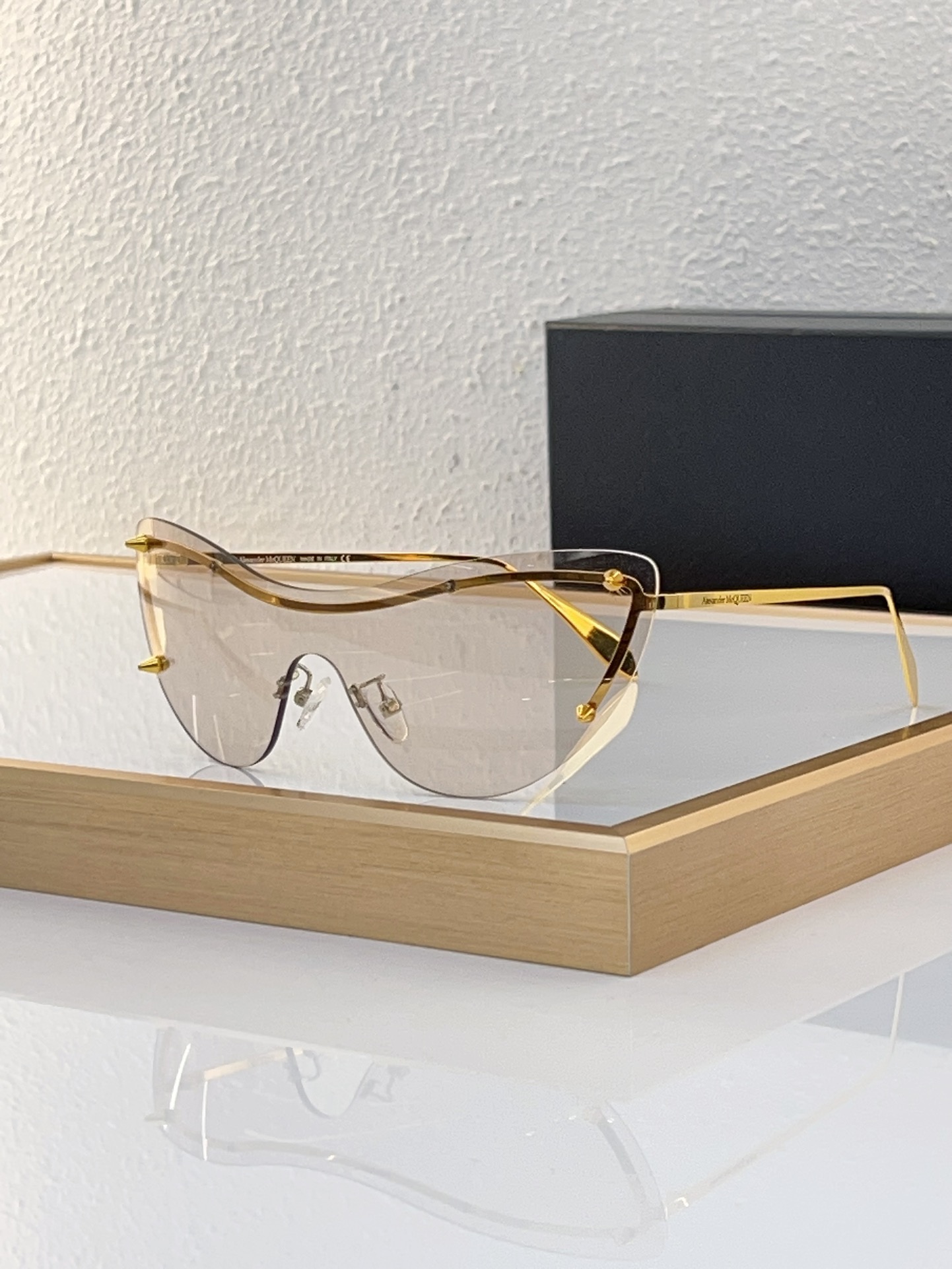 Alexander McQueen Sunglasses