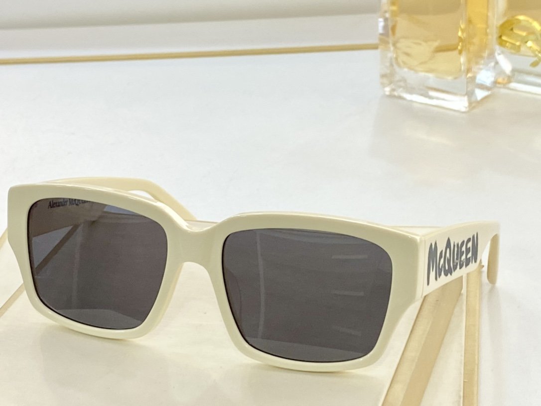 Alexander McQueen Sunglasses
