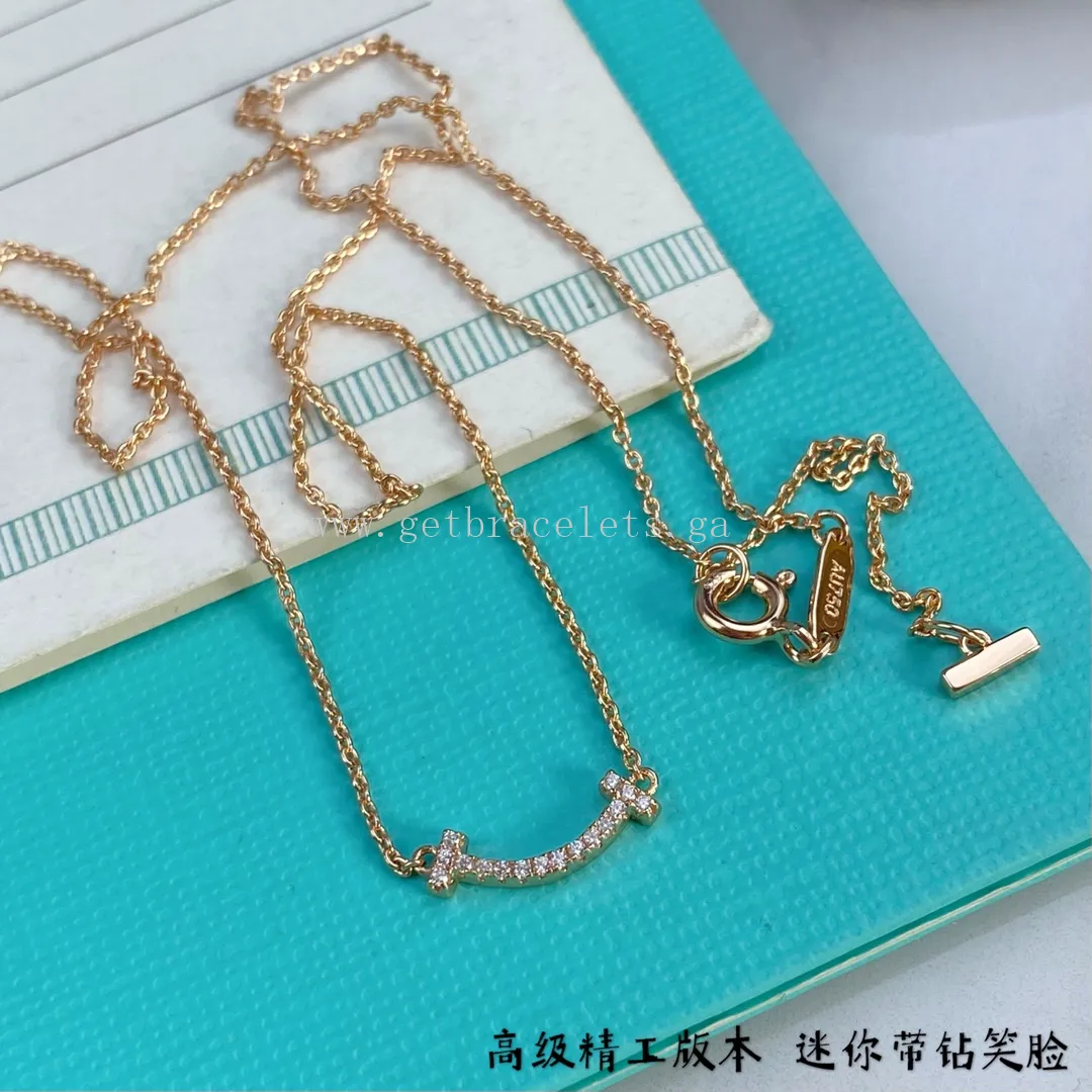 Tiffany T Small Smile Pendant with Diamonds Yellow Gold/Rose Gold/White Gold