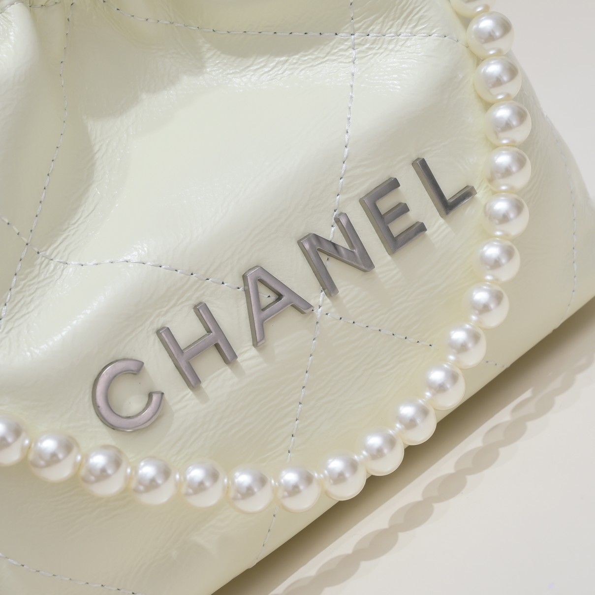 Chanel 22S Trash Bag Mini Pearl Bag Shoulder Bag Handbag