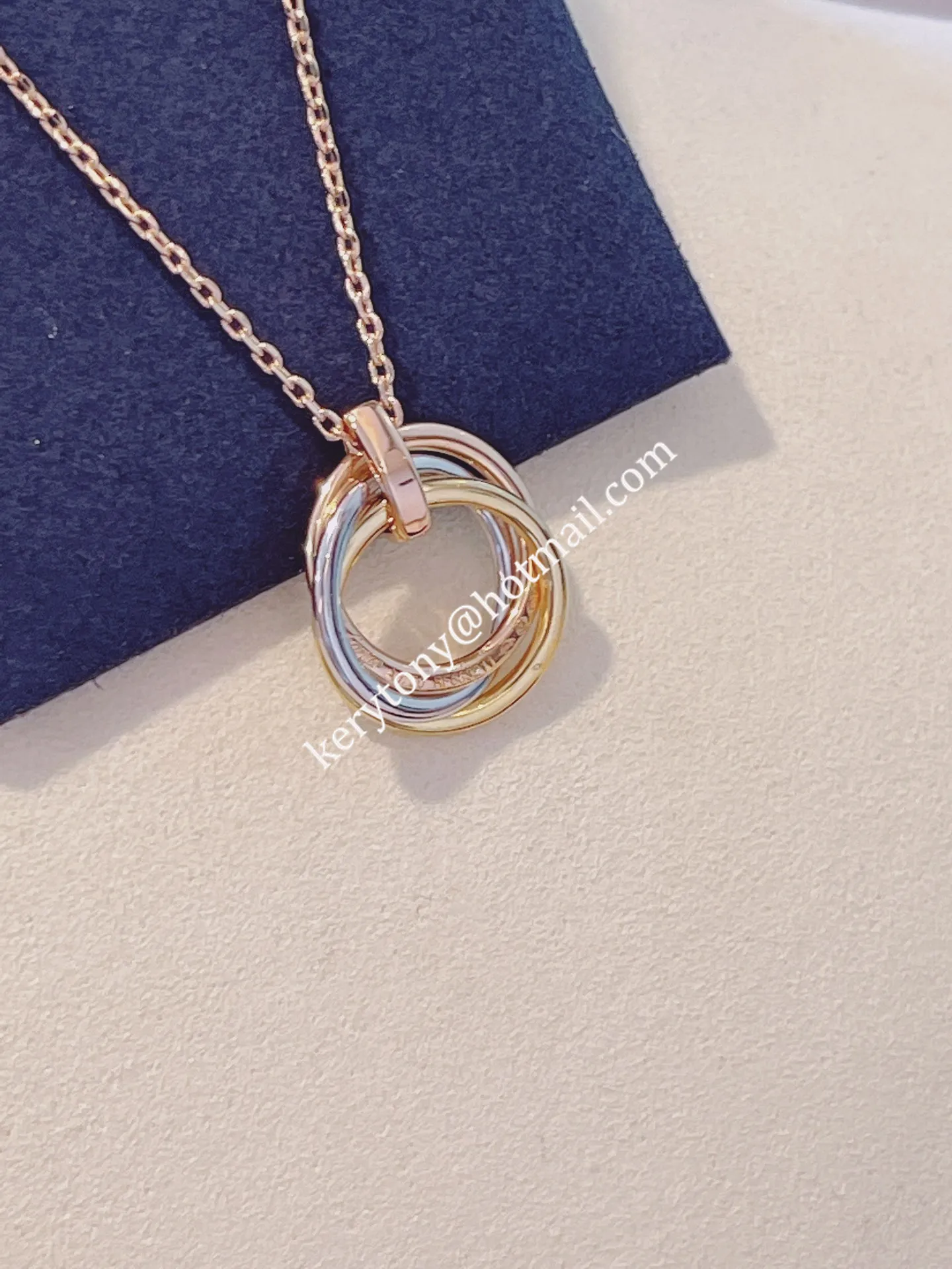 Morden Style Christmas Cartier Trinity Necklace White Gold/Yellow Gold/Rose Gold with Diamonds B7058700 Replica