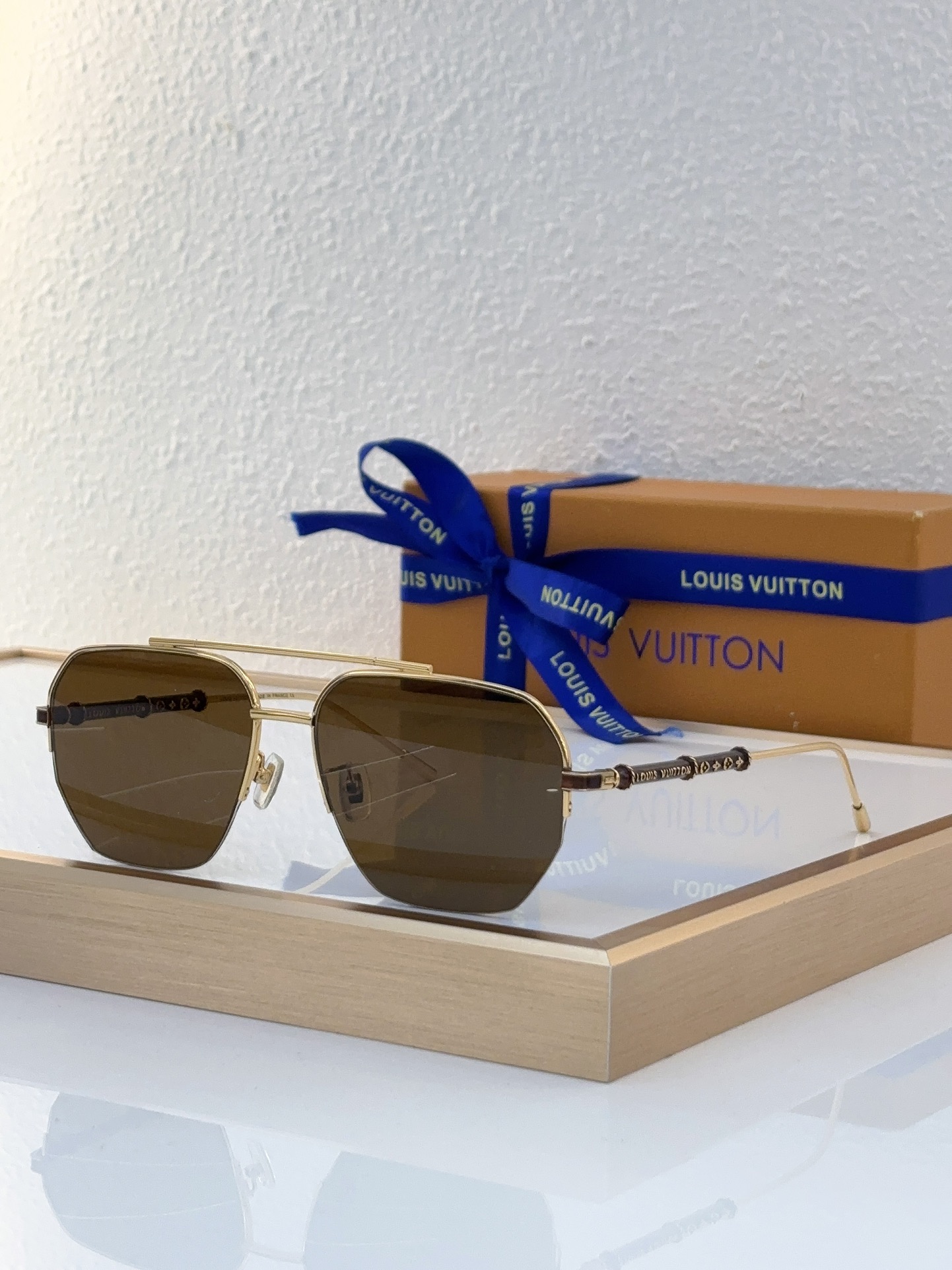Louis Vuitton LV Sunglasses