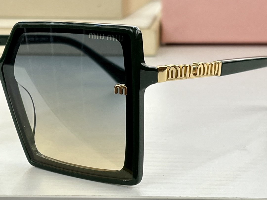 MiuMiu Sunglasses